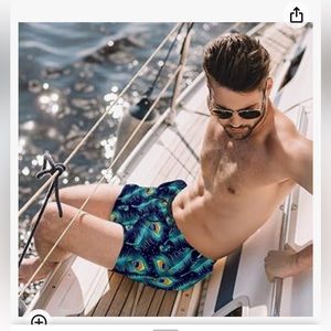 Men’s 2xl pull on swim trunks peacock shorts